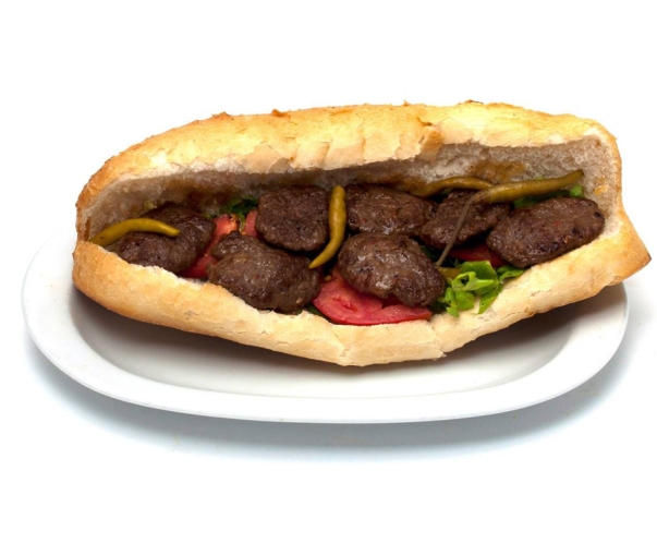 Yarım Ekmek Köfte